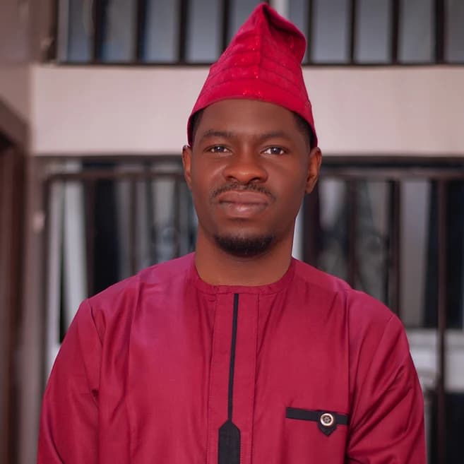 Portrait of Oluwaseyi Smith Bayode